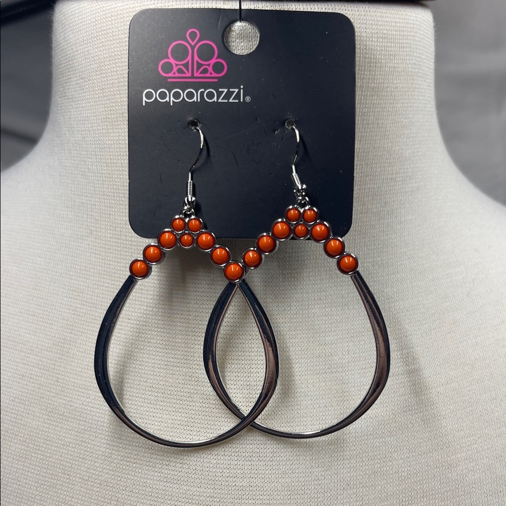 Paparazzi Bold Orange Hoop Earrings Very Lightweight BNWT